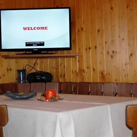 Baergblueemli 2- Og Ost By Interhome